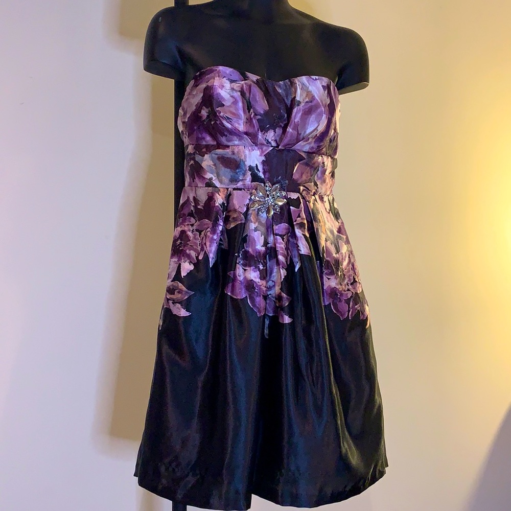 Women’s Small IZ Byer Strapless Floral Semi Formal Dress